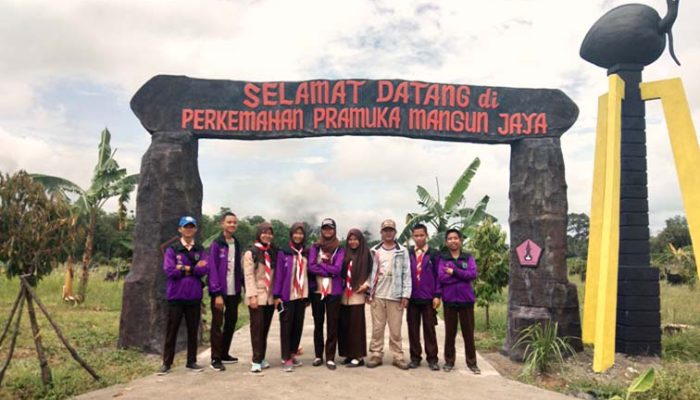 Tugu Tunas dan Bumi Perkemahan Saka Pariwisata Muba di Taman Toga