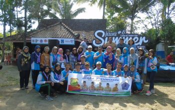 Poto: Saka Pariwisata Muba Tampilkan “TARI SETABIK” di Java Summer Camp 2019