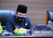 Delapan Fraksi DPRD Sampaikan Pemandangan Umum Terhadap R-APBDP TA 2020 Kabupaten Muba