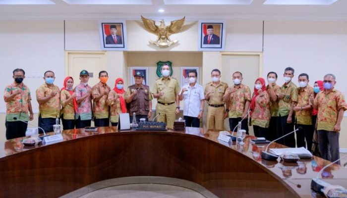 Plt Bupati Beni Hernedi Terima Audensi KTNA Muba